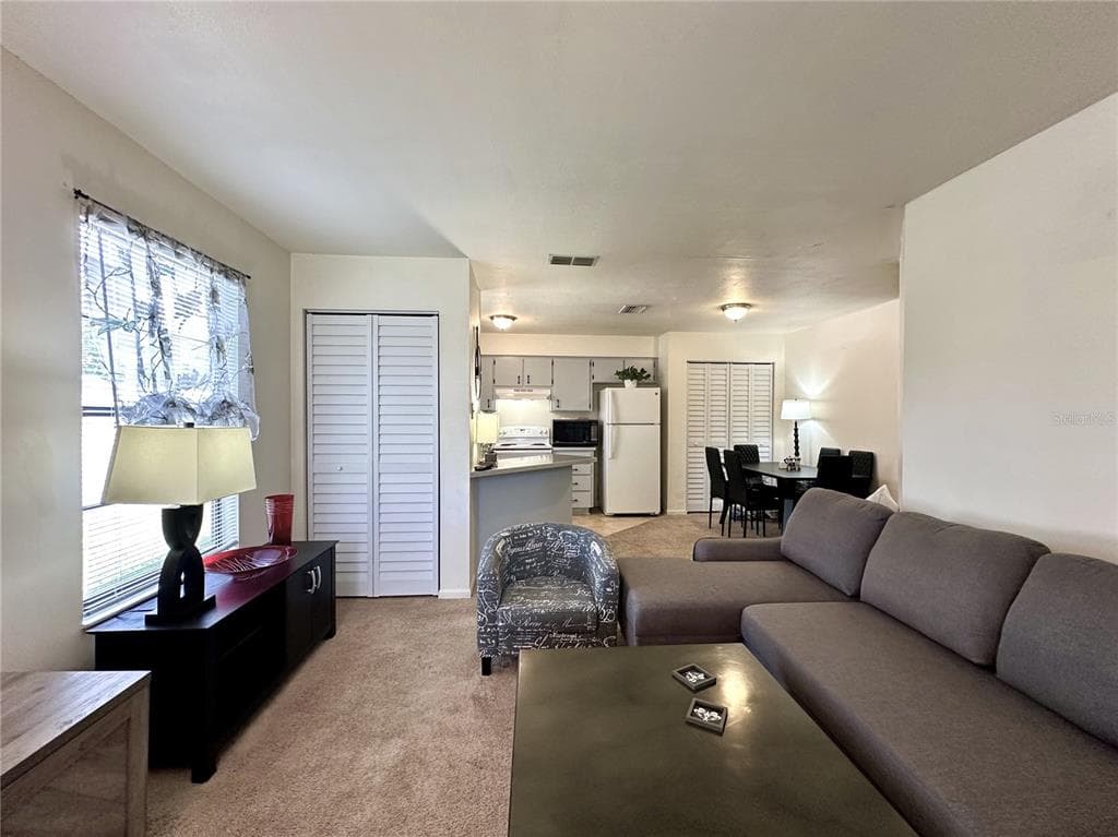 4622 BLOSSOM BOULEVARD Unit D, ZEPHYRHILLS, FL 33542 photo 2