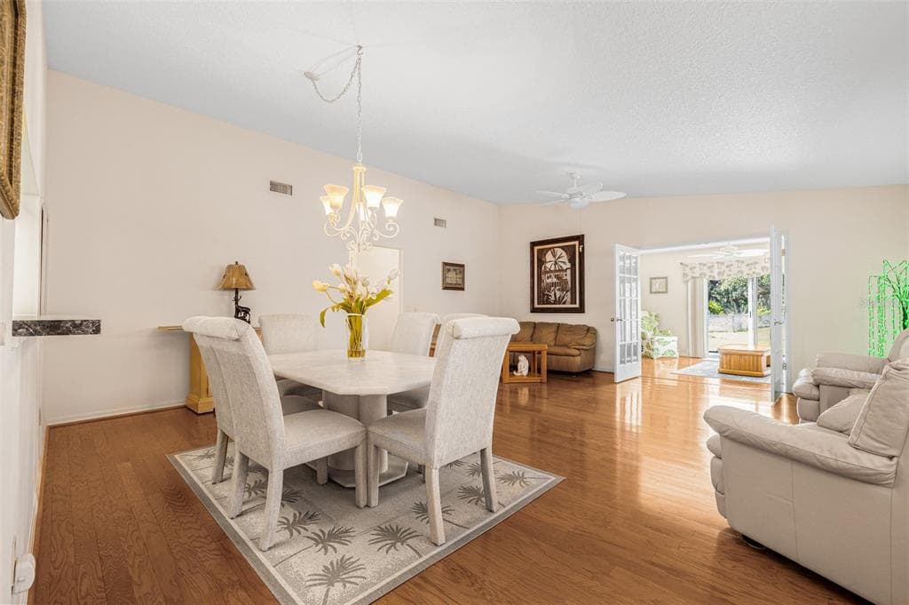 37434 DERBYSHIRE Drive, ZEPHYRHILLS, FL 33542 photo 3