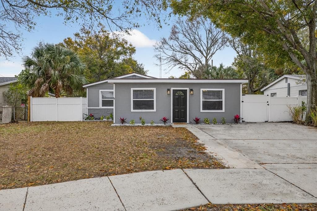 6982 79TH AVENUE, PINELLAS PARK, FL 33781