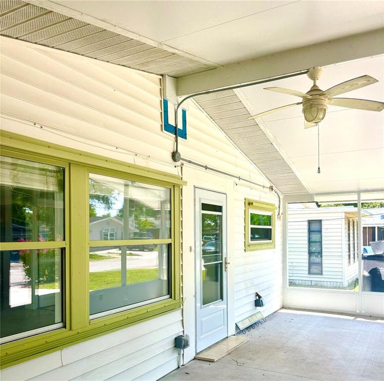 4485 49TH AVENUE, Street PETERSBURG, FL 33714 photo 3