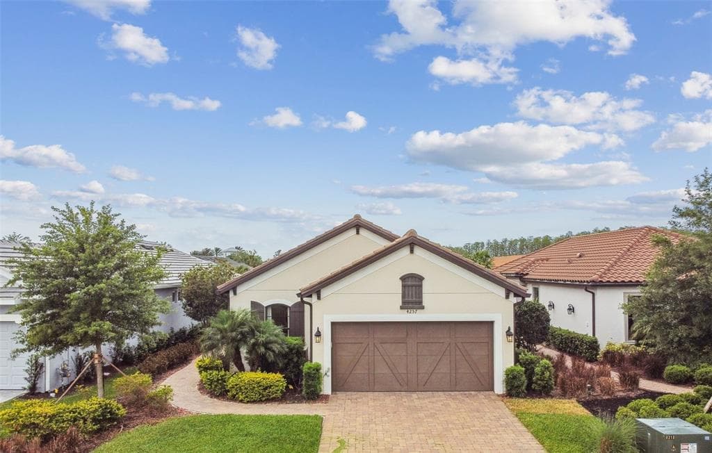 4257 ROSATTI ROAD, WESLEY CHAPEL, FL 33543