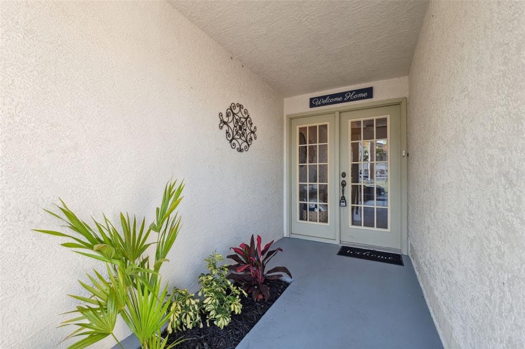 2387 HANOVER Drive Unit 2387, DUNEDIN, FL 34698 photo 5