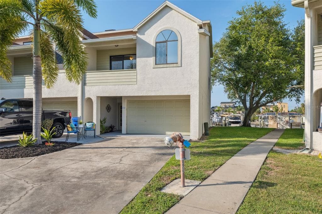 2387 HANOVER Drive Unit 2387, DUNEDIN, FL 34698 photo 4