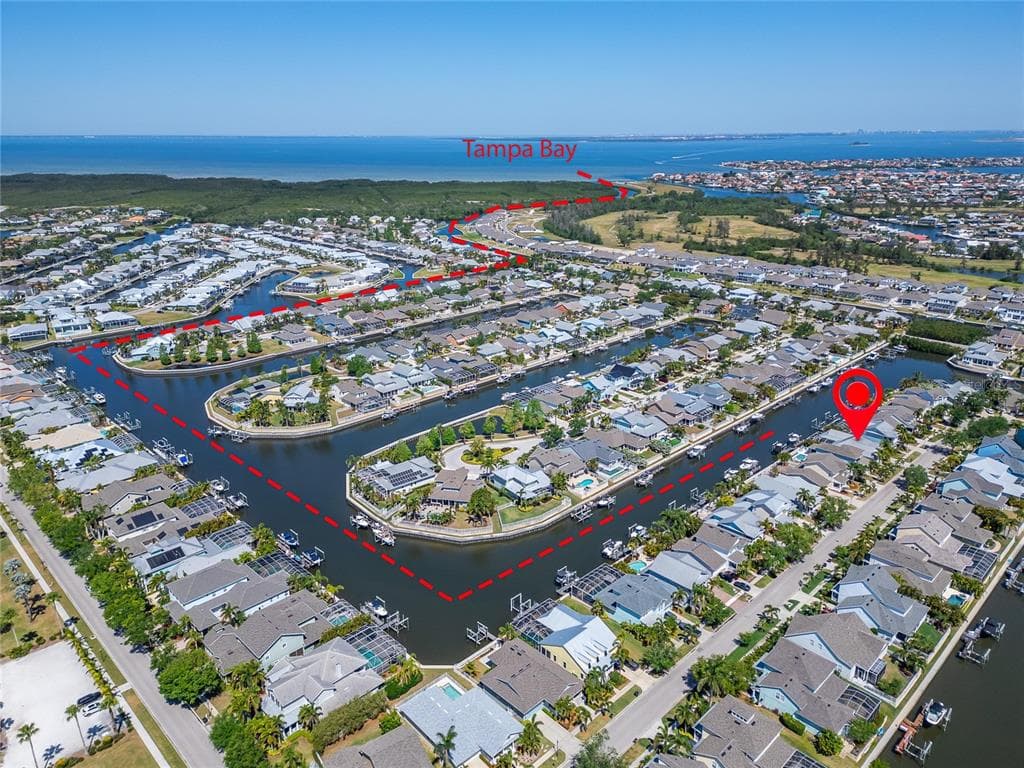 426 ISLEBAY DRIVE, APOLLO BEACH, FL 33572 photo 4