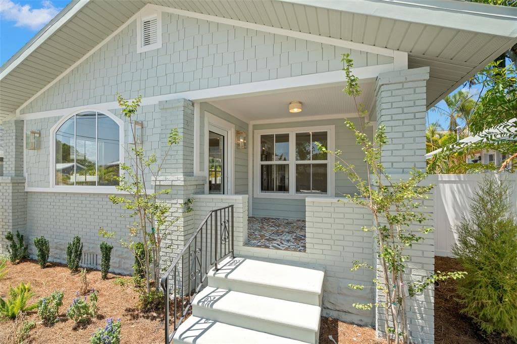 422 24TH STREET, Street PETERSBURG, FL 33713 photo 2