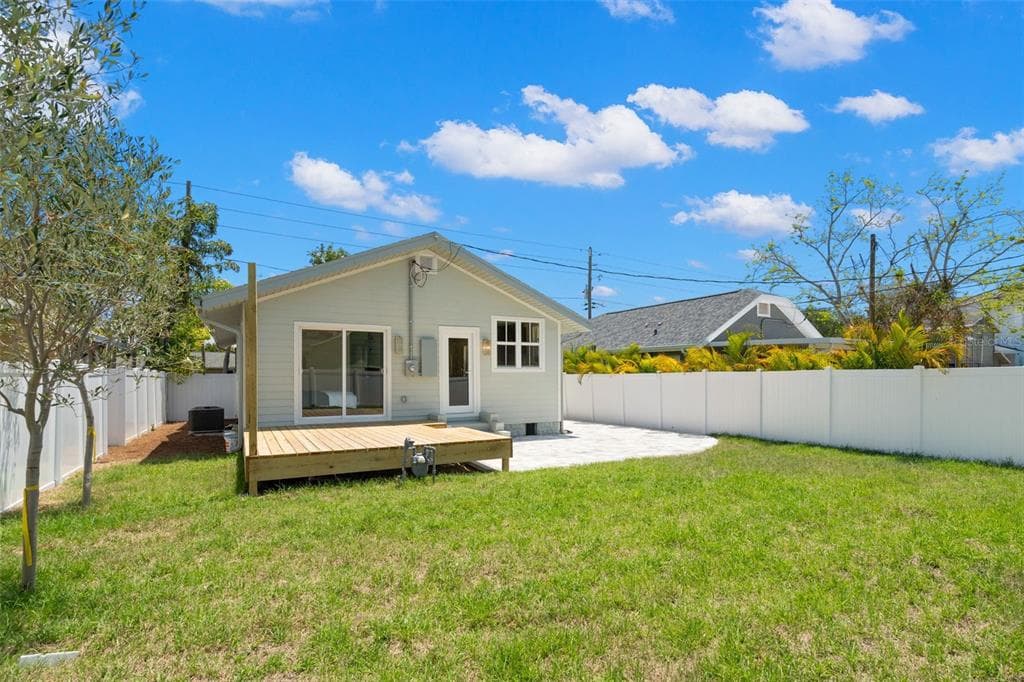 422 24TH STREET, Street PETERSBURG, FL 33713 photo 4