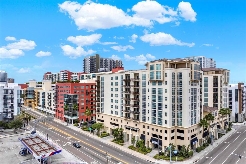 1238 KENNEDY BOULEVARD Unit 702, TAMPA, FL 33602