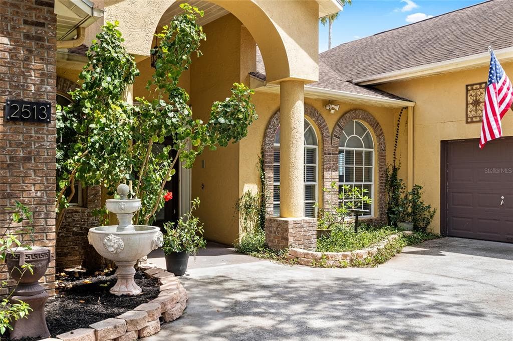 2513 REGAL RIVER ROAD, VALRICO, FL 33596 photo 5