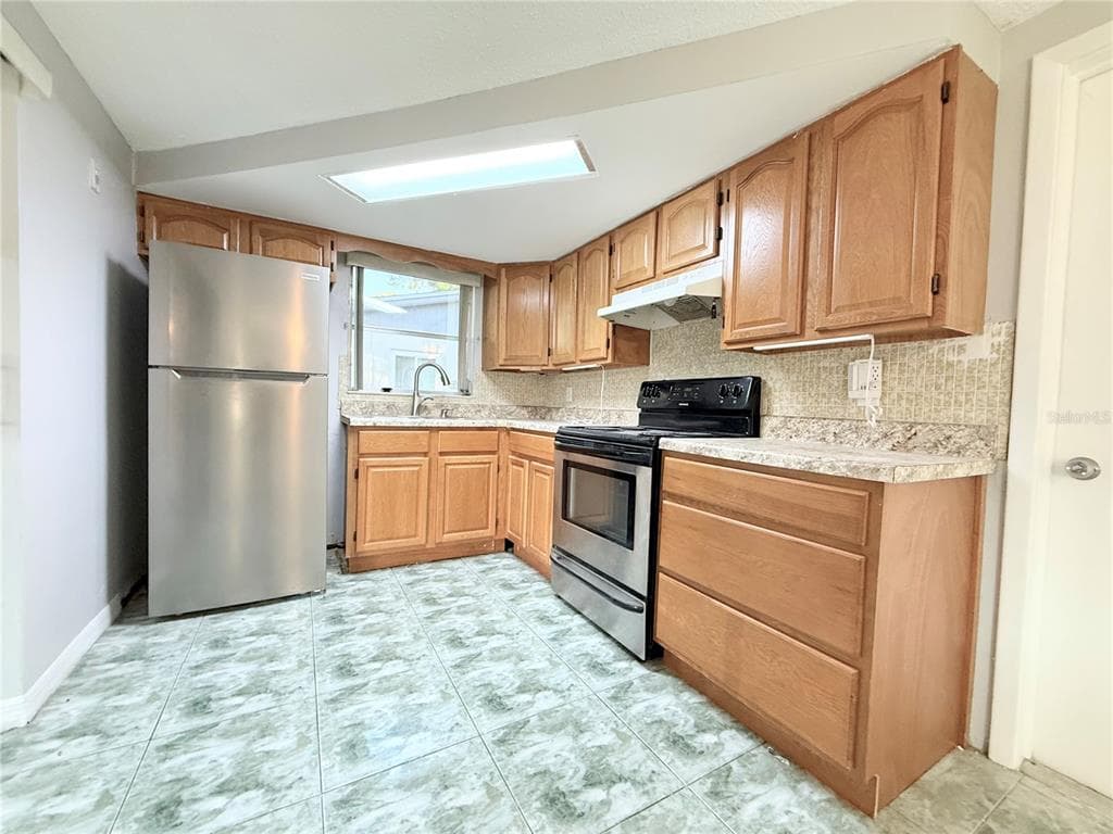 9850 RICHWOOD LANE, PORT RICHEY, FL 34668 photo 4