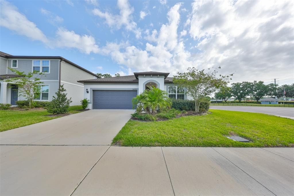 36959 HIGHLAND MEADOWS COURT, ZEPHYRHILLS, FL 33542