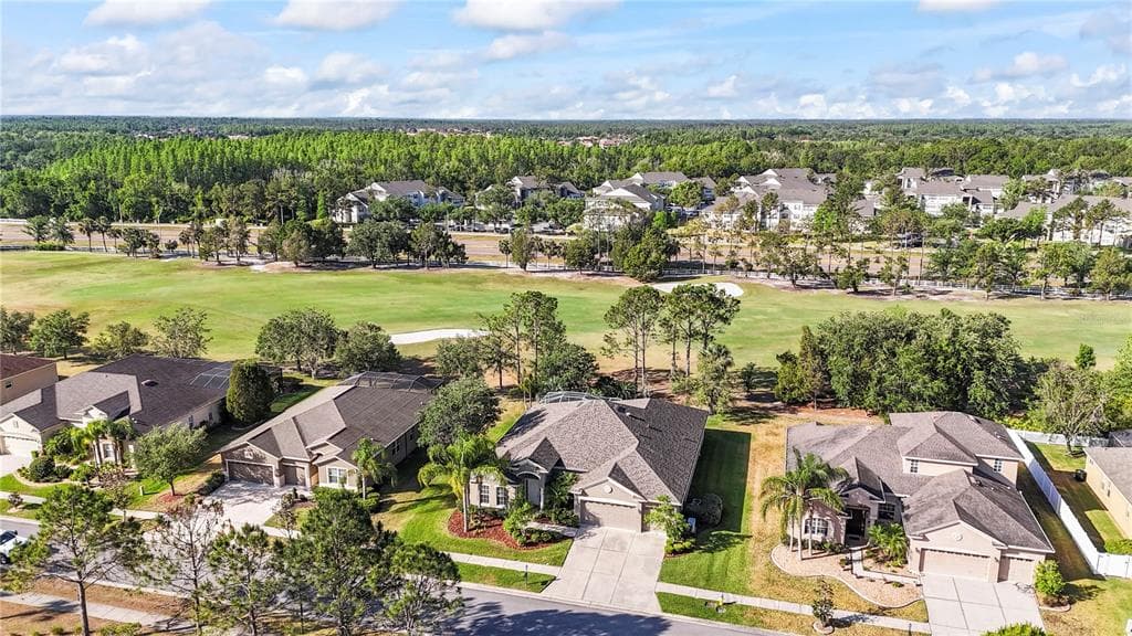 10517 PALM COVE AVENUE, TAMPA, FL 33647 photo 2