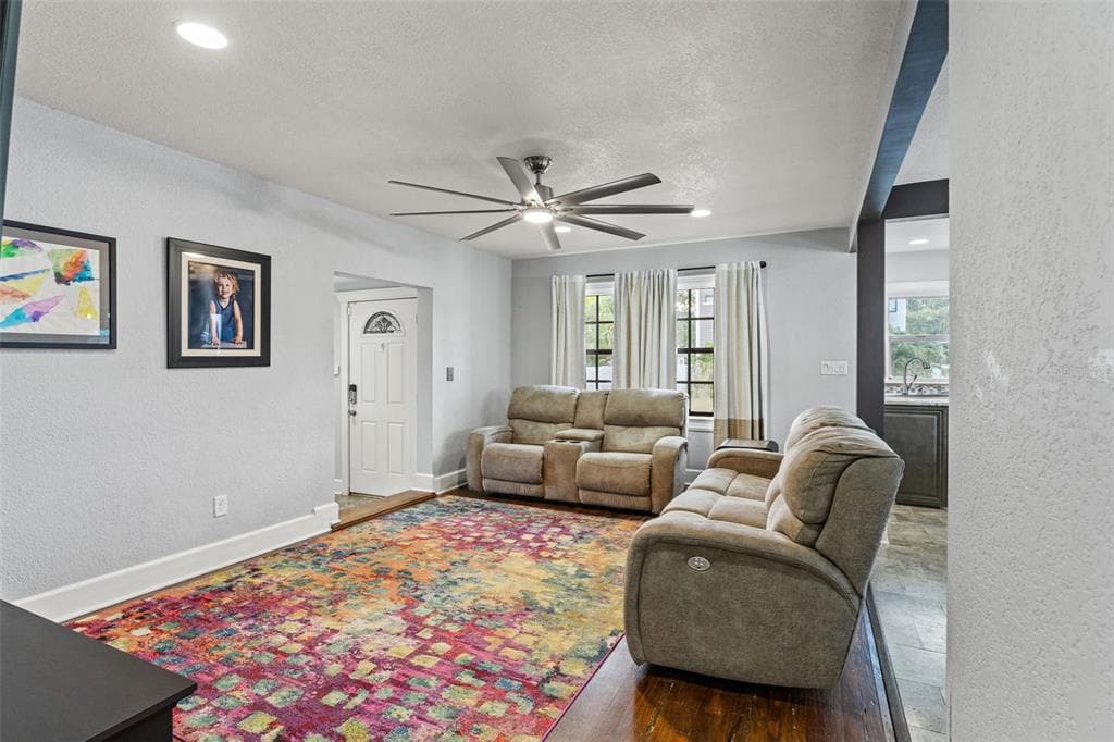 921 CORAL STREET, TAMPA, FL 33602 photo 4