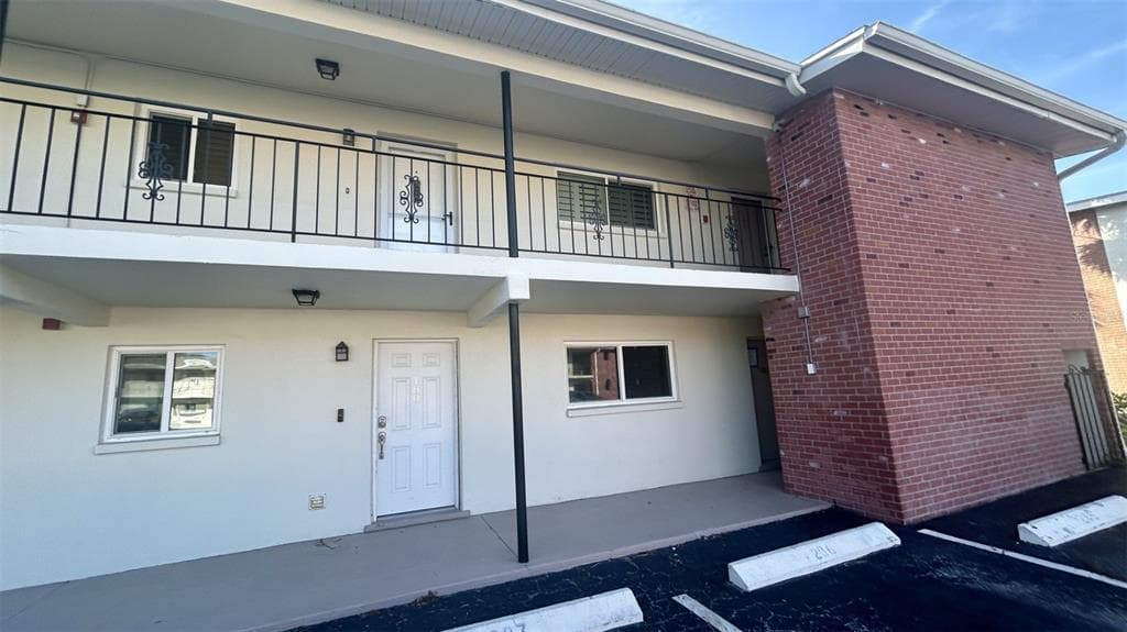 4570 Overlook Drive NE, Unit 180, St Petersburg, FL, 33703