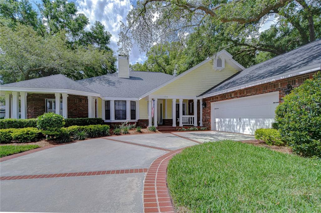 124 BARRINGTON DRIVE, BRANDON, FL 33511 photo 2