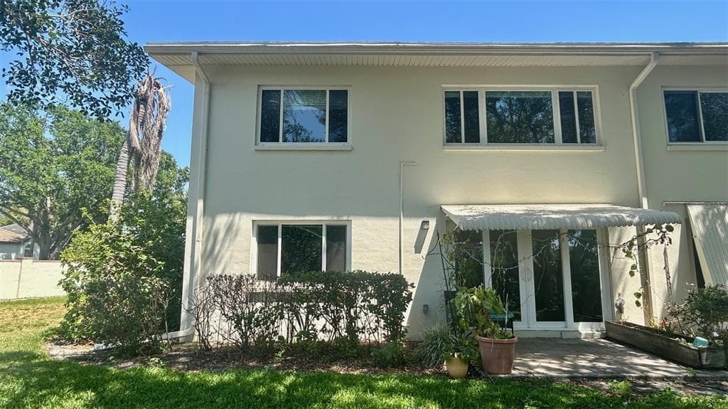 4560 Overlook Drive NE, Unit 168, St Petersburg, FL, 33703