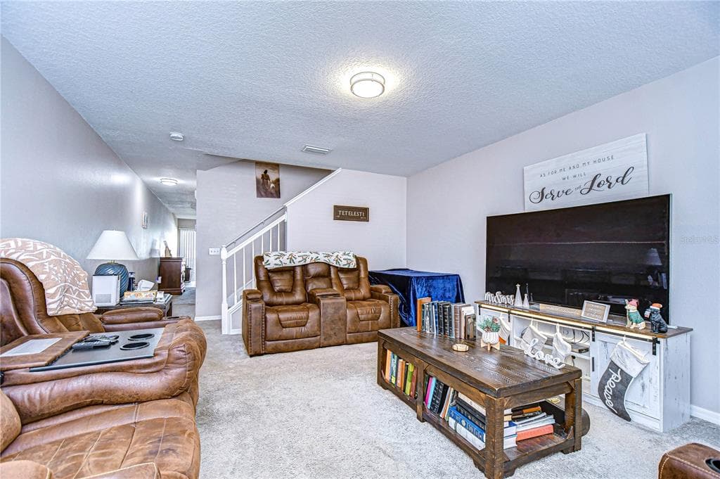 3456 CASTLE STONE Court, VALRICO, FL 33594 photo 4