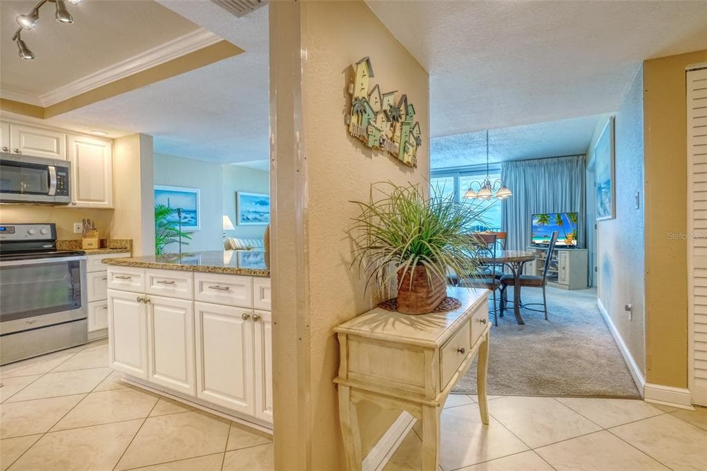 14146 GULF BOULEVARD Unit 4B, MADEIRA BEACH, FL 33708 photo 4