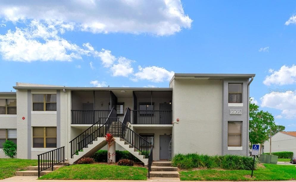 1905 OYSTER CATCHER LANE Unit 924, CLEARWATER, FL 33762