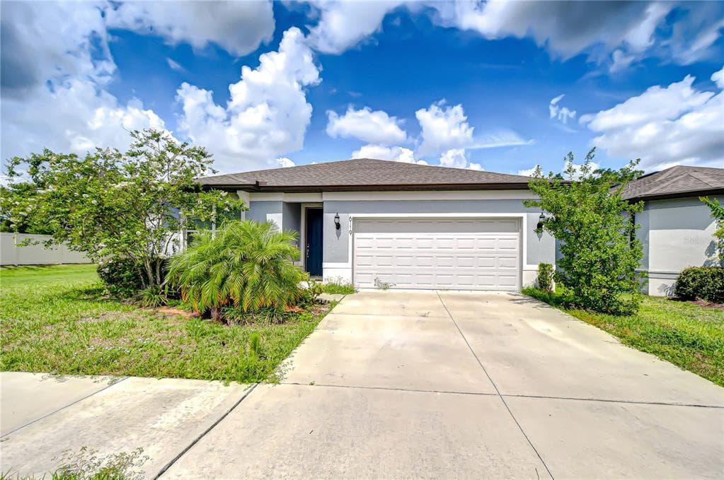 6119 BRADFORD WOODS DRIVE, ZEPHYRHILLS, FL 33542