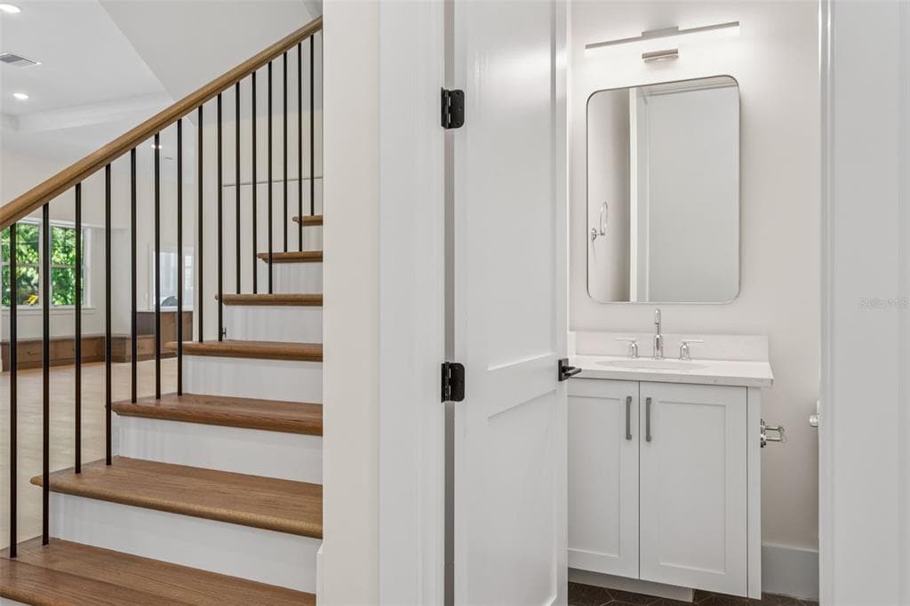 4612 TENNYSON AVENUE, TAMPA, FL 33629 photo 4