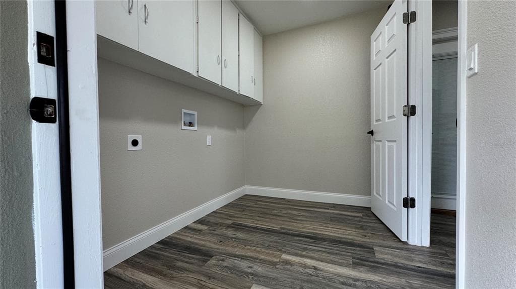 1735 COUNCIL Drive, SUN CITY CENTER, FL 33573 photo 5