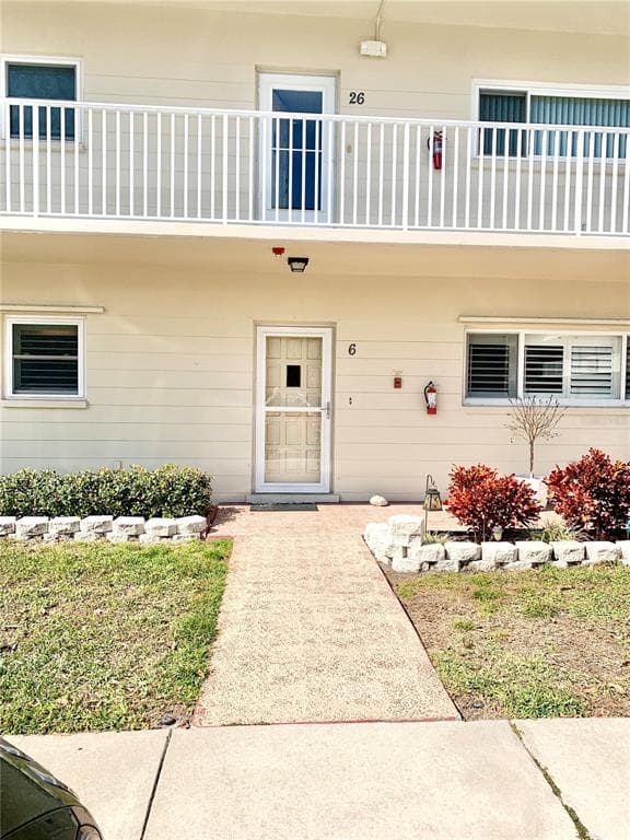 2262 SWEDISH DRIVE Unit 6, CLEARWATER, FL 33763 photo 2