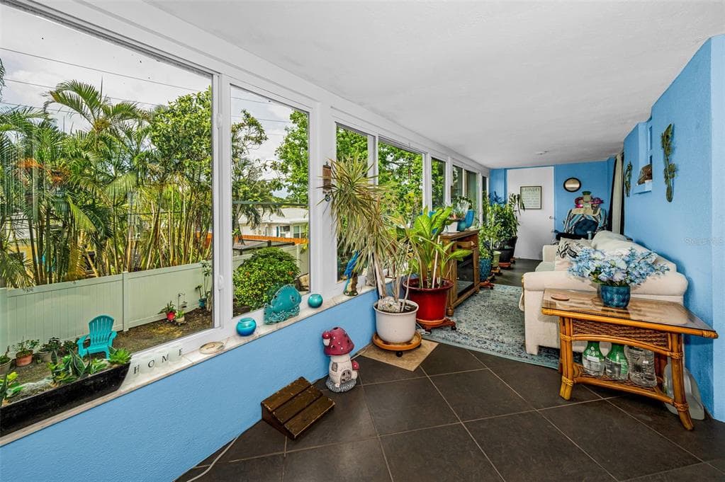 9945 47TH AVENUE Unit 210, Street PETERSBURG, FL 33708 photo 5