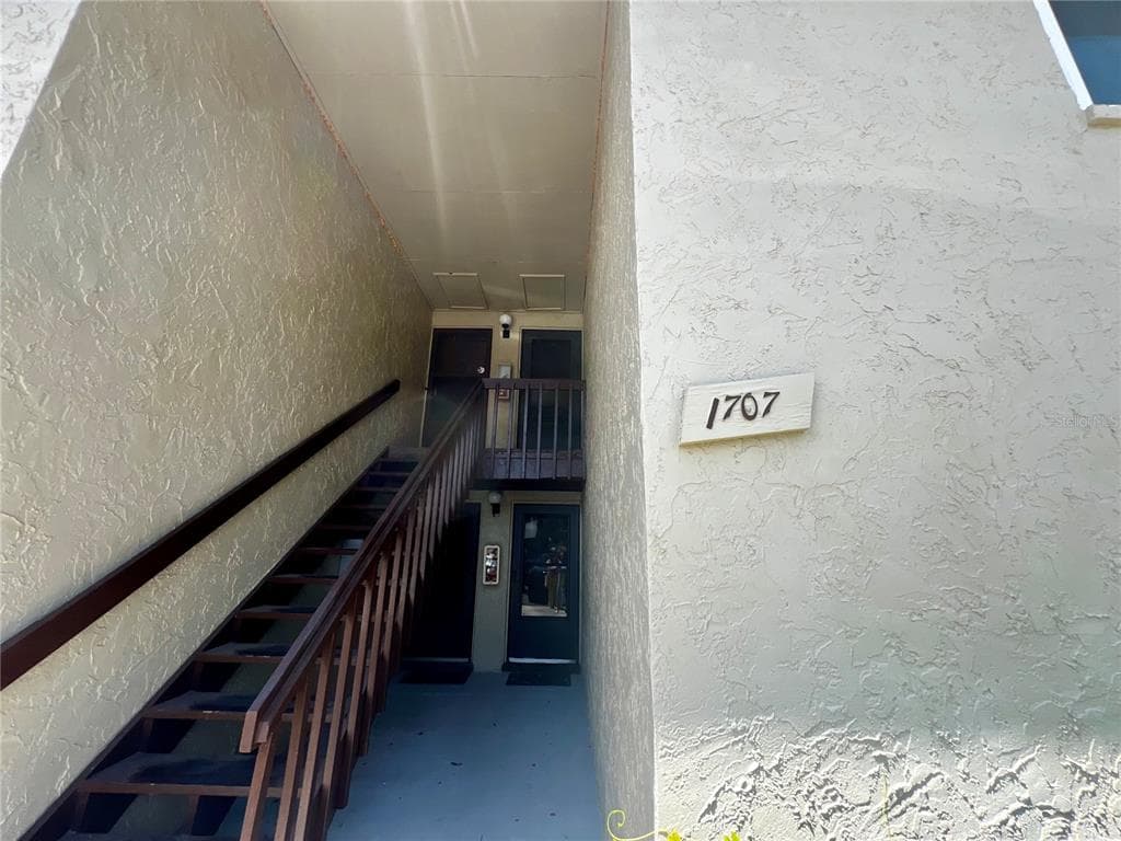 4215 BAY Drive Unit 1707C, CLEARWATER, FL 33764 photo 2