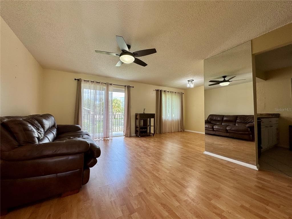 4215 BAY Drive Unit 1707C, CLEARWATER, FL 33764 photo 4