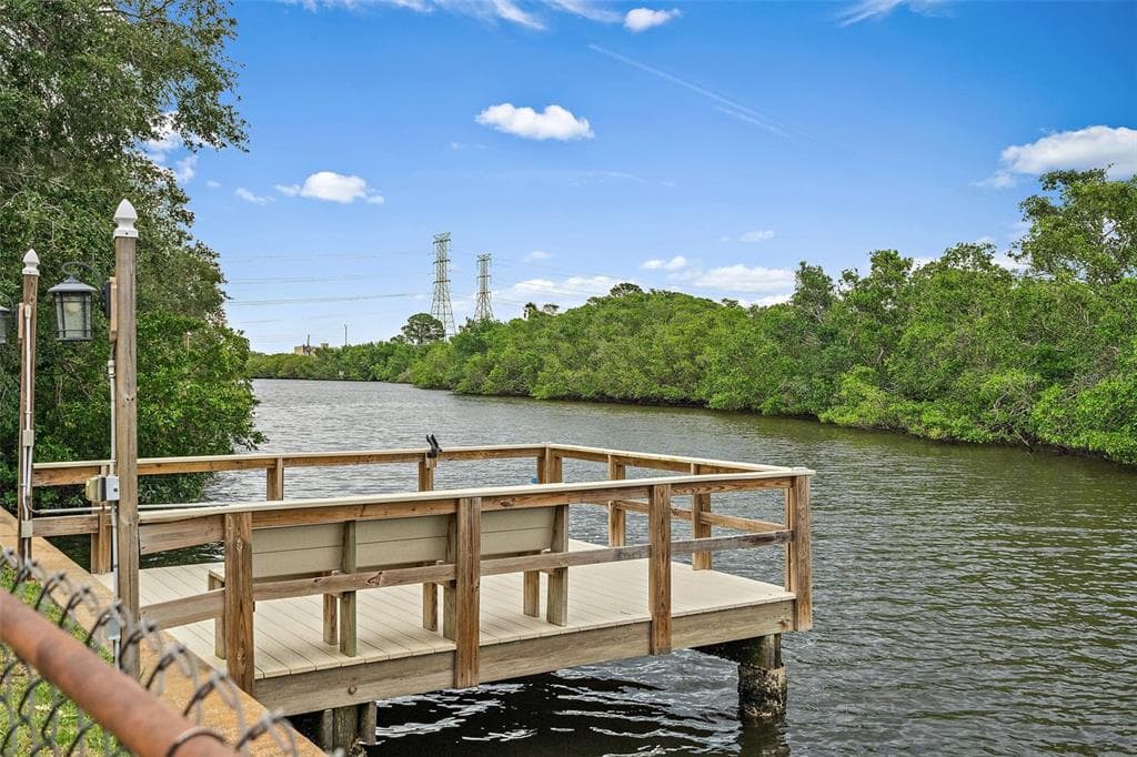 1721 ALLENS CREEK DRIVE, CLEARWATER, FL 33764 photo 5