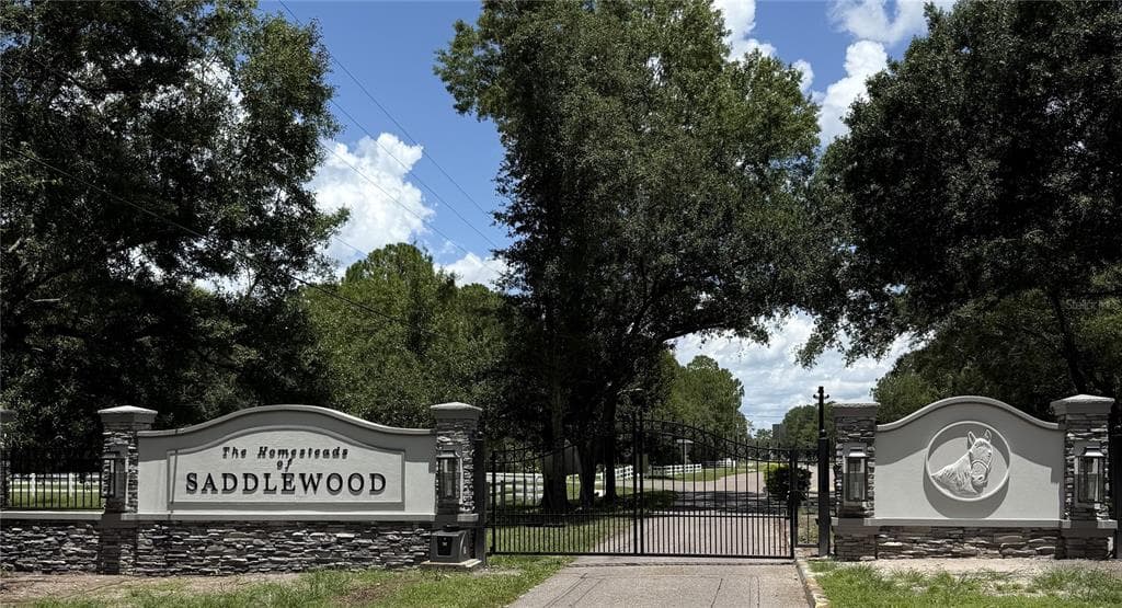 27511 HIALEAH WAY, WESLEY CHAPEL, FL 33544 photo 3