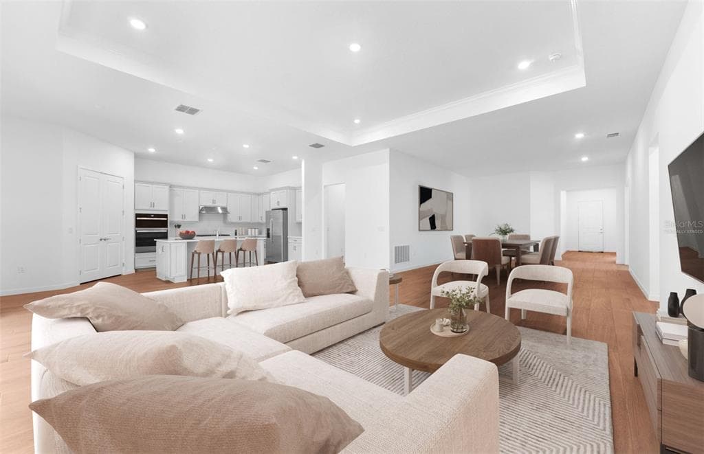 1576 VALIER Point, ZEPHYRHILLS, FL 33541 photo 2