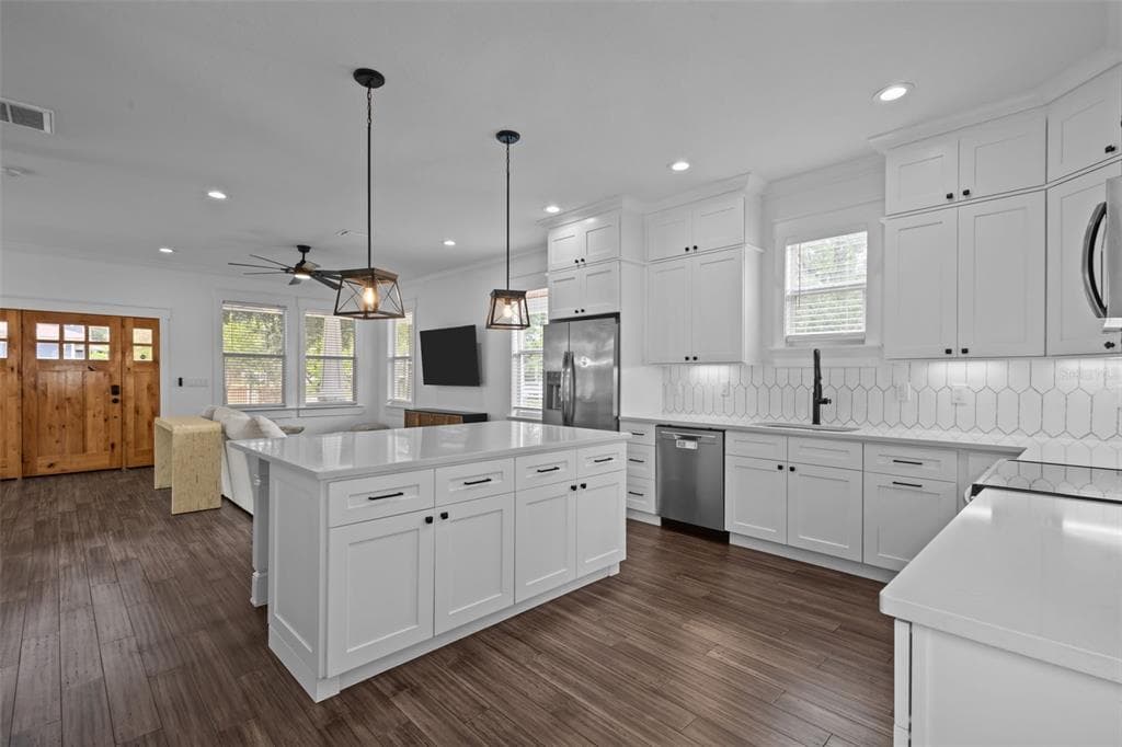 502 ROBLES STREET, TAMPA, FL 33602 photo 4