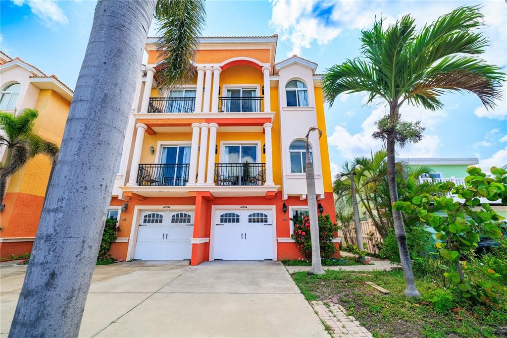 17817 GULF BOULEVARD Unit A, REDINGTON SHORES, FL 33708 photo 2