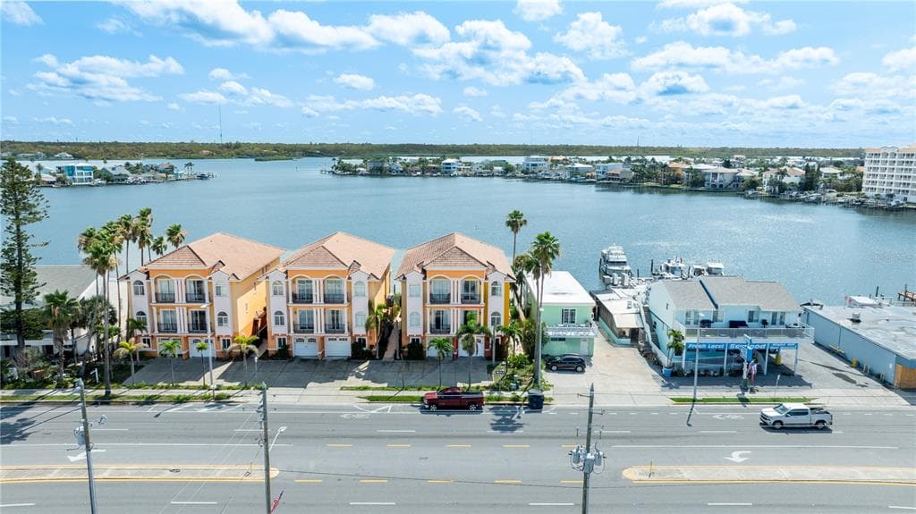 17817 GULF BOULEVARD Unit A, REDINGTON SHORES, FL 33708 photo 5