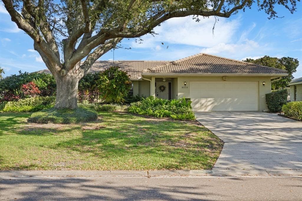 8515 MACOMA DRIVE, Street PETERSBURG, FL 33702