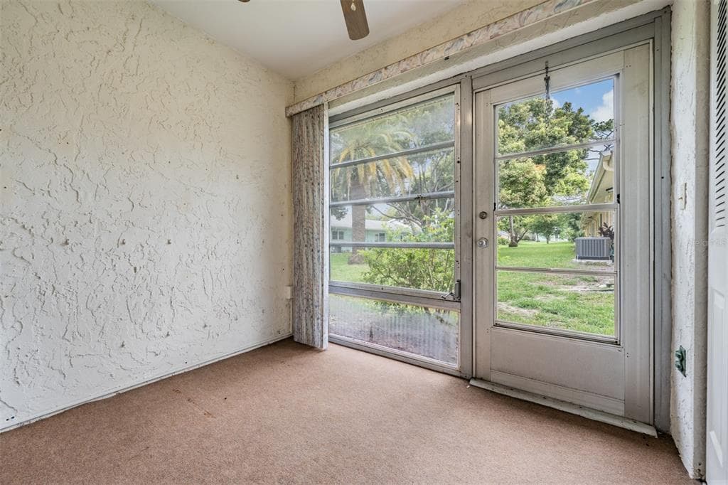 2465 NORTHSIDE Drive Unit 605, CLEARWATER, FL 33761 photo 4