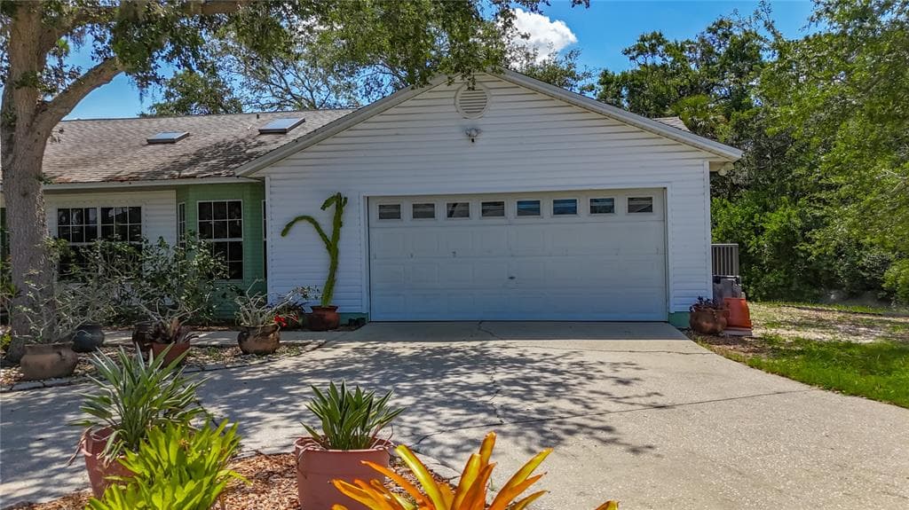 5323 73RD STREET, Street PETERSBURG, FL 33709 photo 4