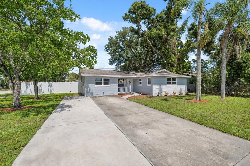 8897 54TH STREET, PINELLAS PARK, FL 33782 photo 2