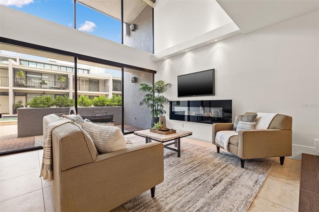 301 2ND STREET Unit 5, Street PETERSBURG, FL 33701 photo 4