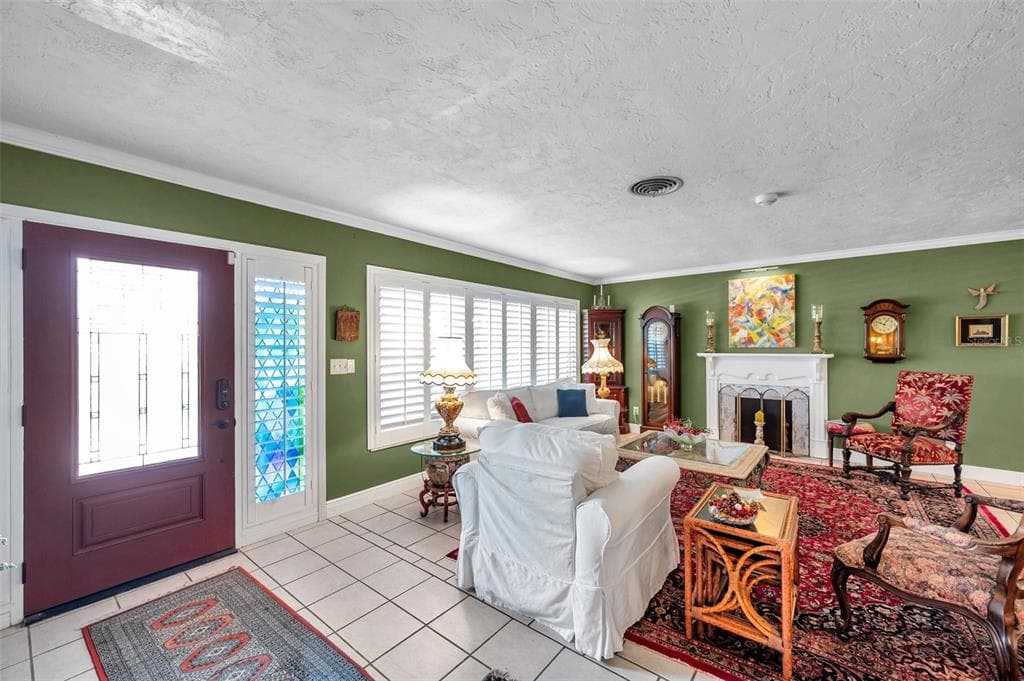 3898 49TH AVENUE, Street PETERSBURG, FL 33711 photo 2