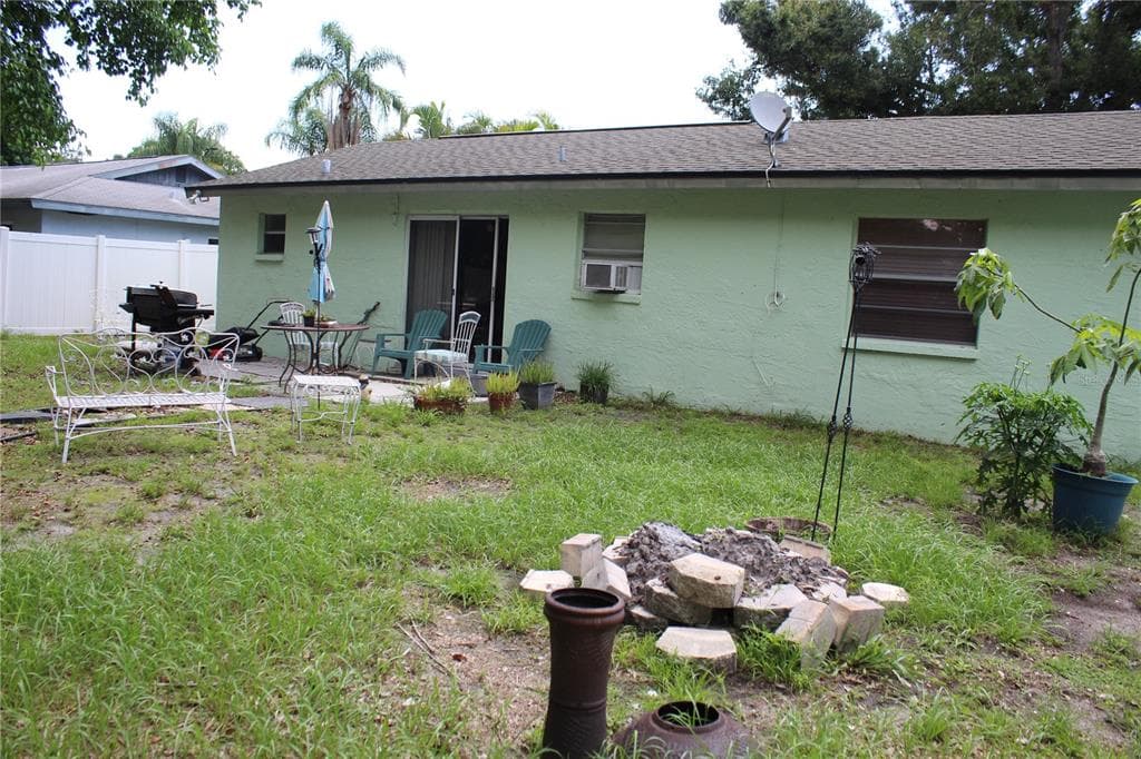 2058 DODGE STREET, CLEARWATER, FL 33760 photo 4