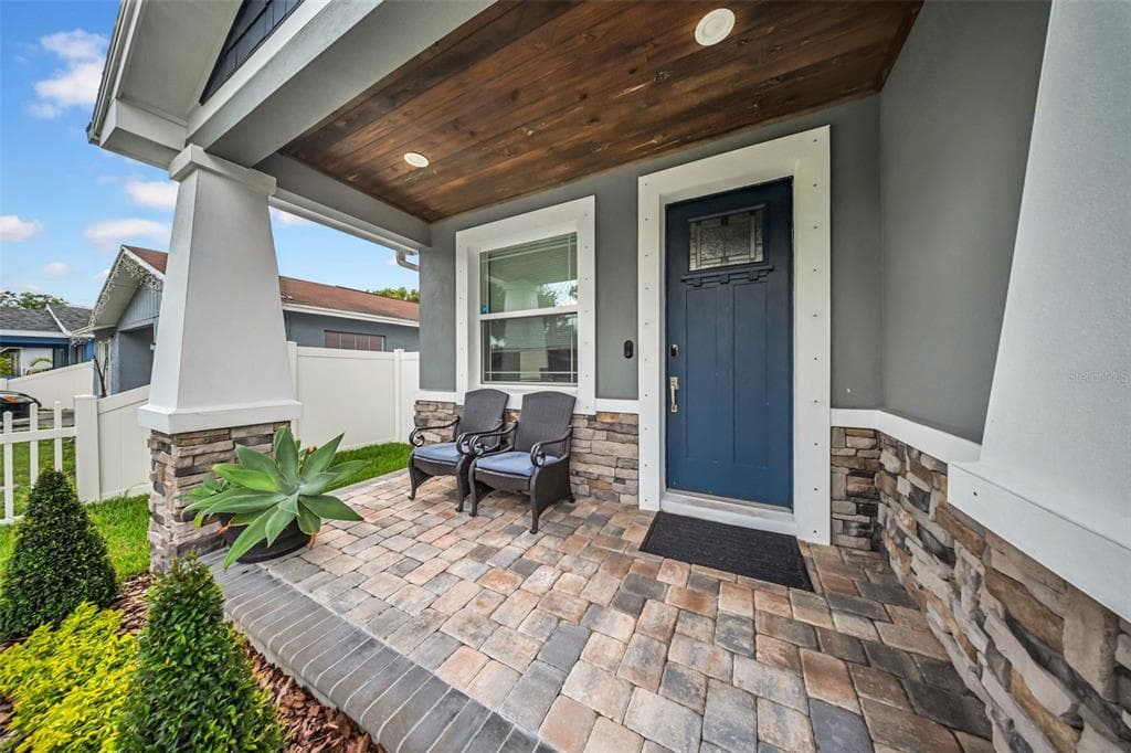 3013 CREST AVENUE, TAMPA, FL 33614 photo 5