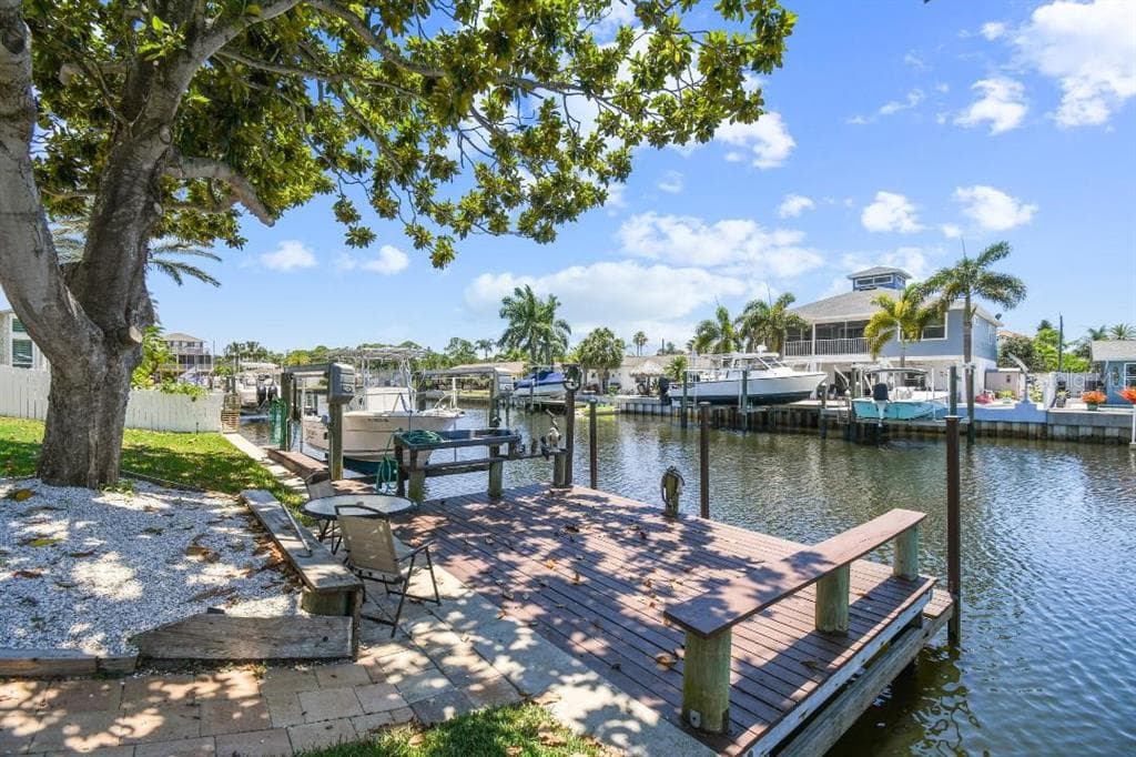 336 WESTWINDS CIRCLE, PALM HARBOR, FL 34683 photo 3