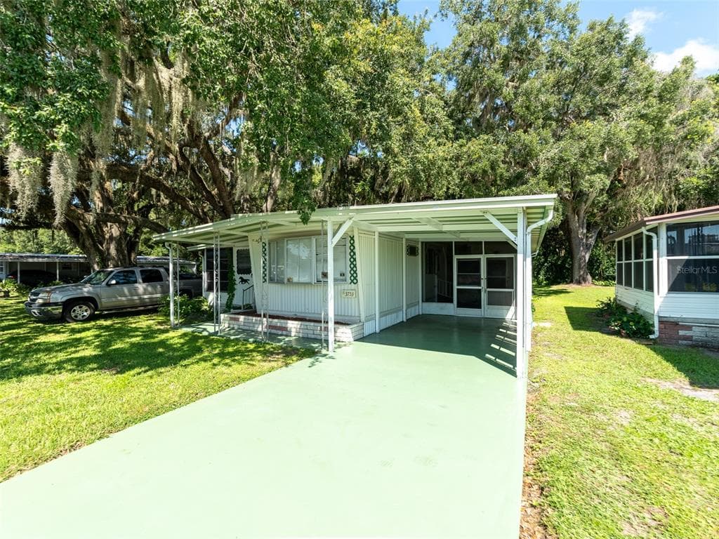 3753 MULLER DRIVE, ZEPHYRHILLS, FL 33540 photo 2