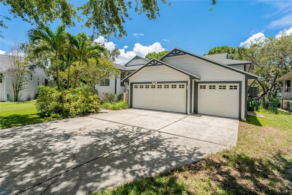 389 GRAND BAY DRIVE, PALM HARBOR, FL 34683