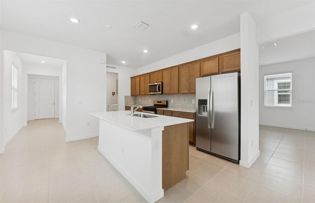 13741 CANYON RIDGE Road, SPRING HILL, FL 34610 photo 4