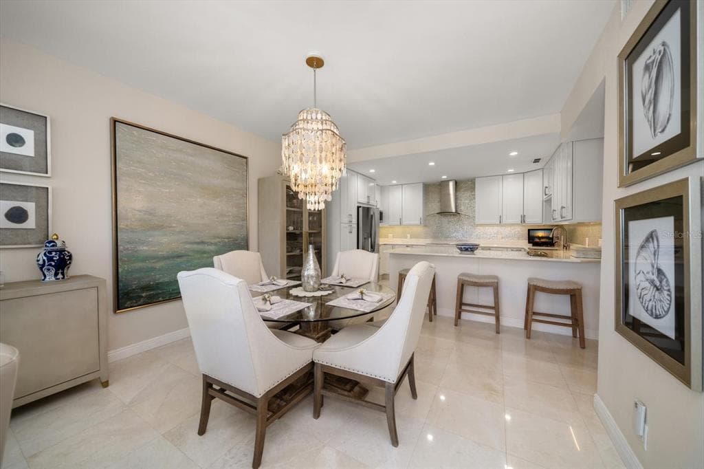 4 BELLEVIEW BOULEVARD Unit 305, BELLEAIR, FL 33756 photo 3