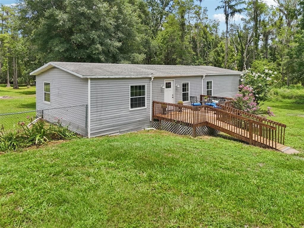 26223 CHIANINA Drive, WESLEY CHAPEL, FL 33544 photo 2