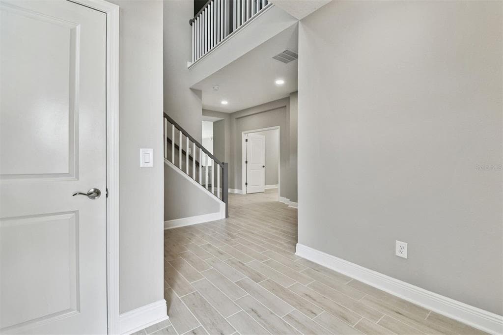 31188 PENDLETON LANDING CIRCLE, WESLEY CHAPEL, FL 33545 photo 3